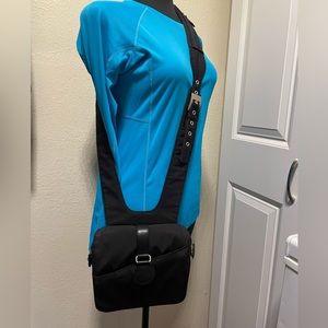 Ameribag crossbody multipocket leather/nylon travel bag satchel‎